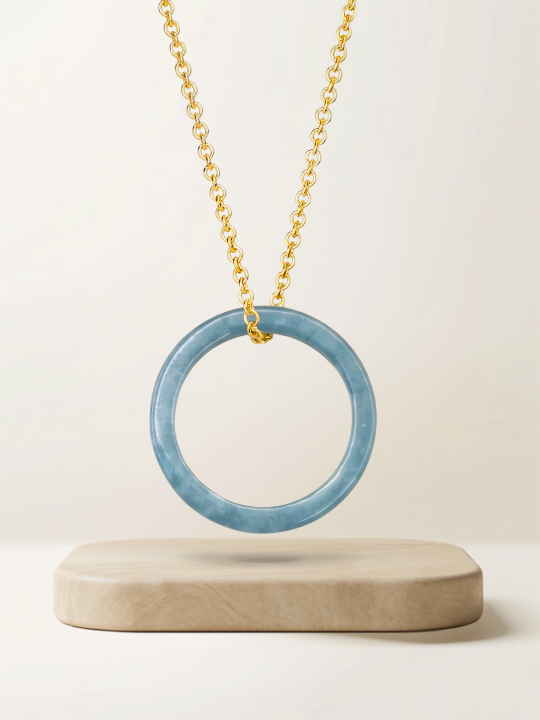 Eternal Circle Necklace in 18K Yellow Gold