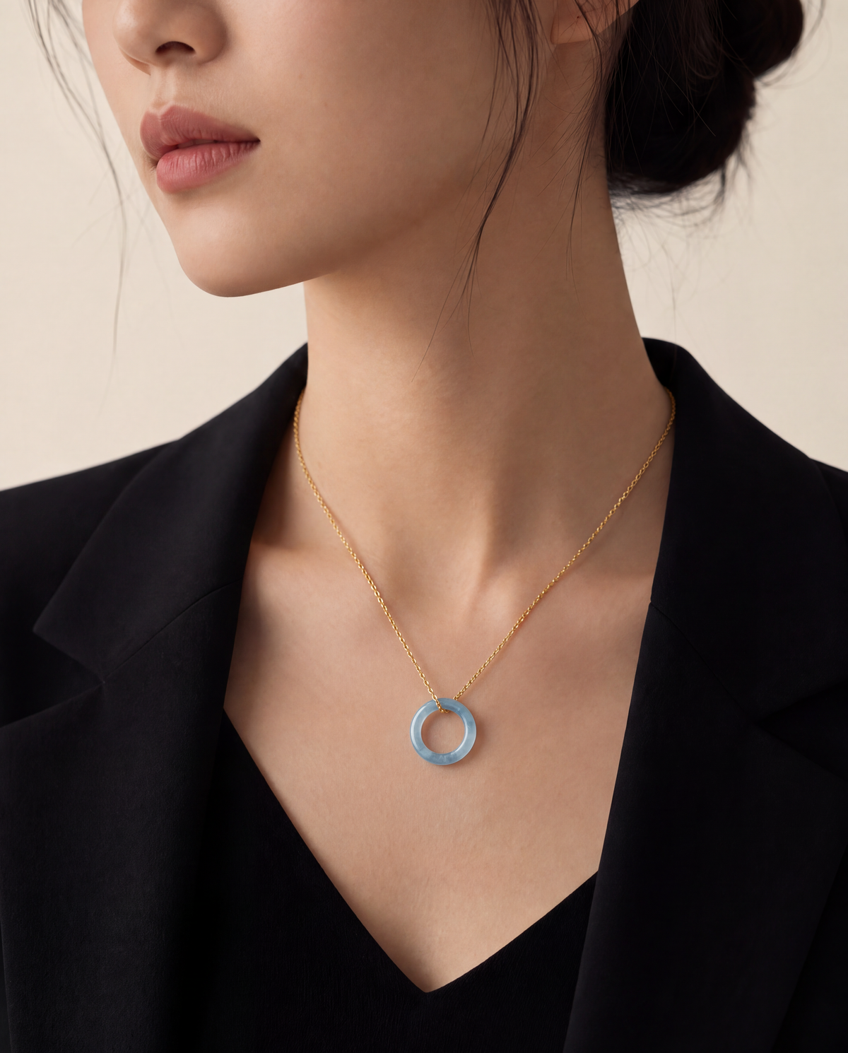 Eternal Circle Necklace in 18K Yellow Gold
